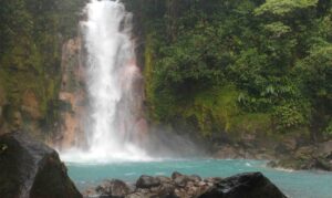 working abroad Rio Celeste